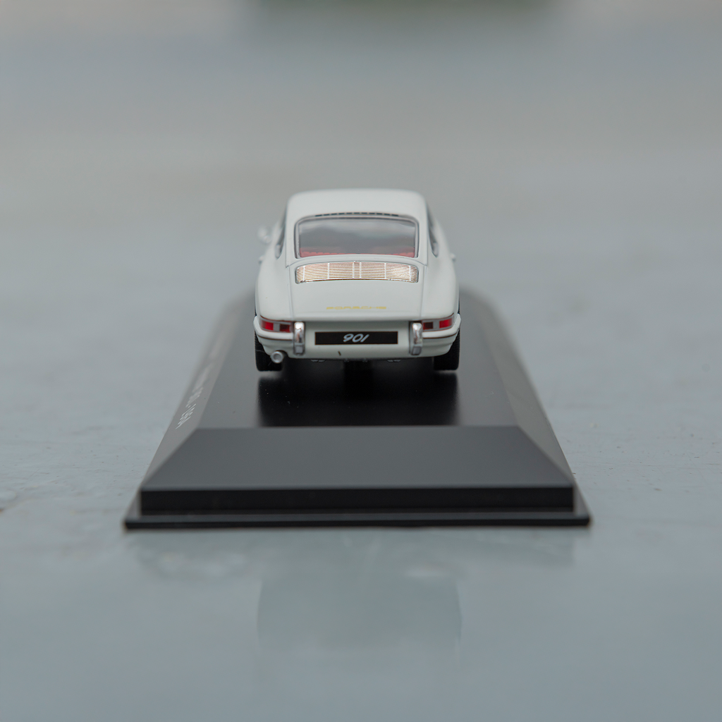 Porsche Museum - Porsche 901 (1964)