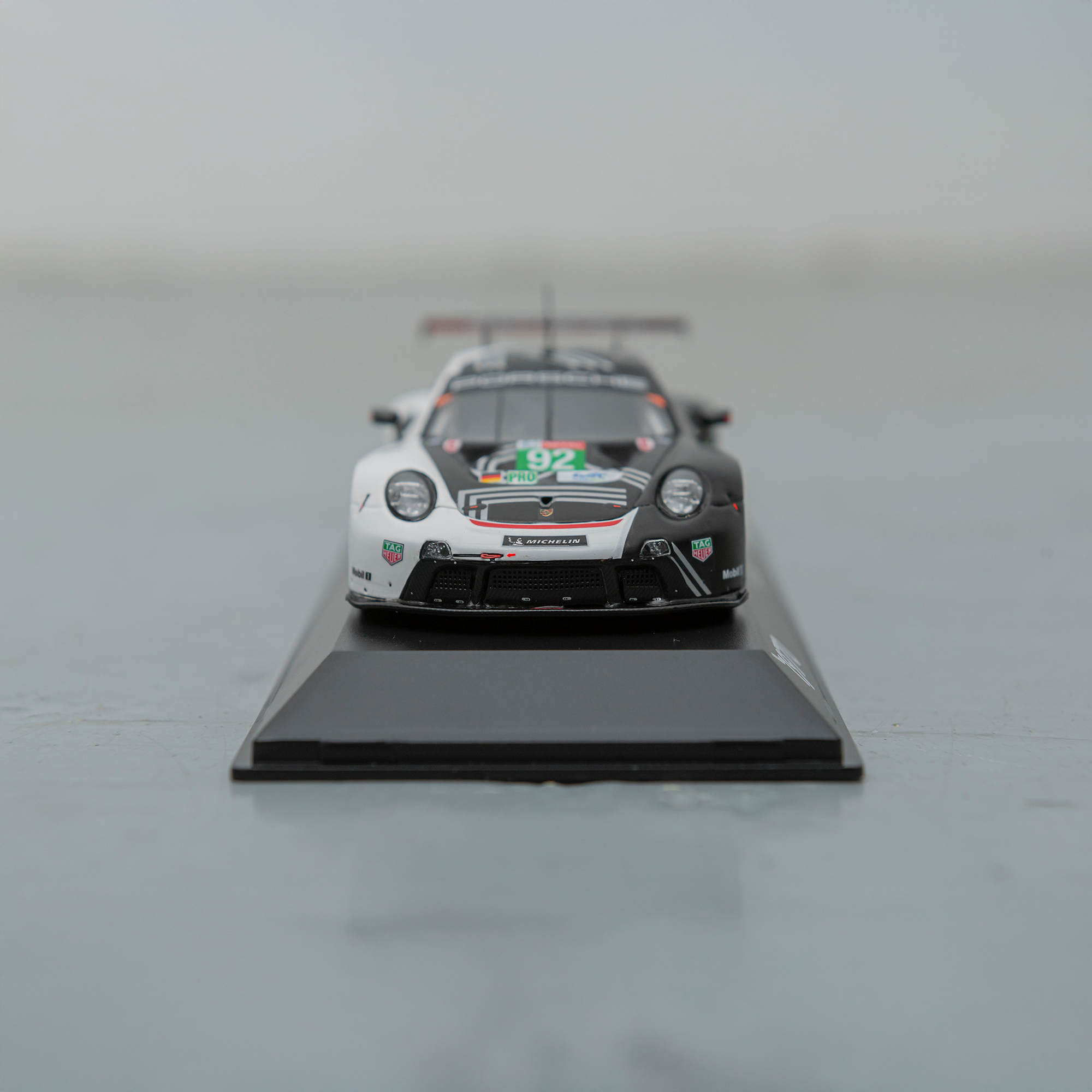 Porsche 911 RSR