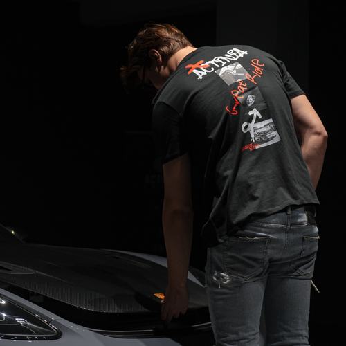 718 GT4 RS – Črna